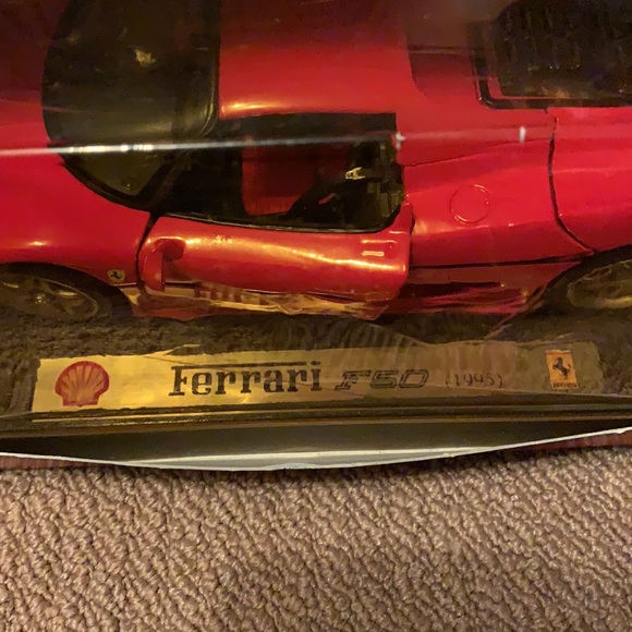 Ferrari Collezione F50 1995 Shell Oil Model Car - Picture 4 of 13